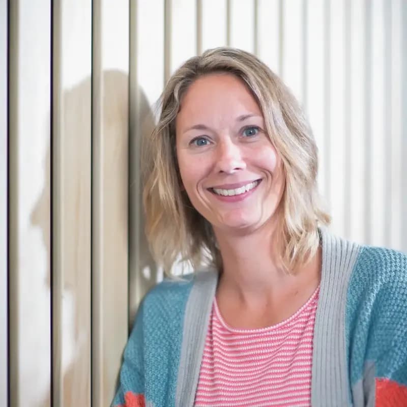 Loes van Os